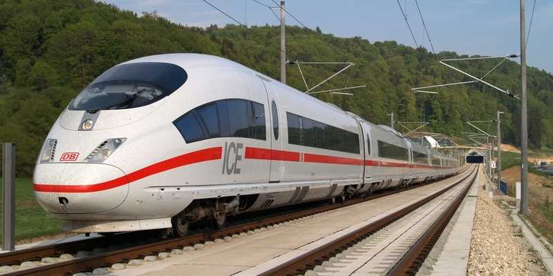 Rapporto The Future of Rail