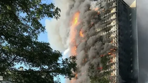 Incendio del grattacielo a Milano. Secondo Cortexa il cappotto ha prevenuto danni più gravi
